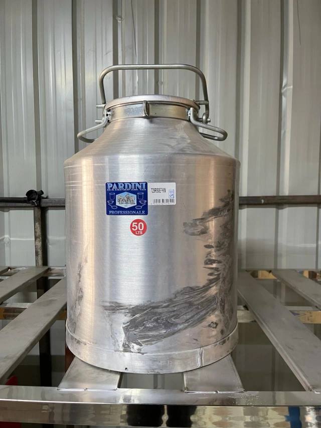 The Milk Can 729R Series  50Liters.
